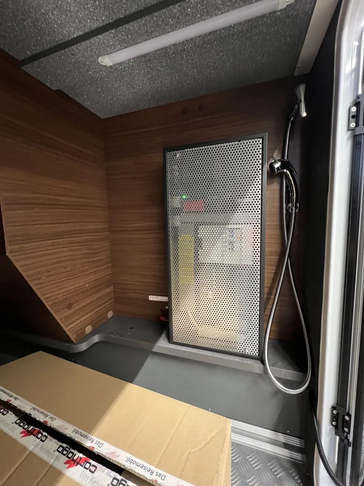 Fahrzeugbild Carthago chic c-line I 5.9 XL LE Mercedes (314) #45