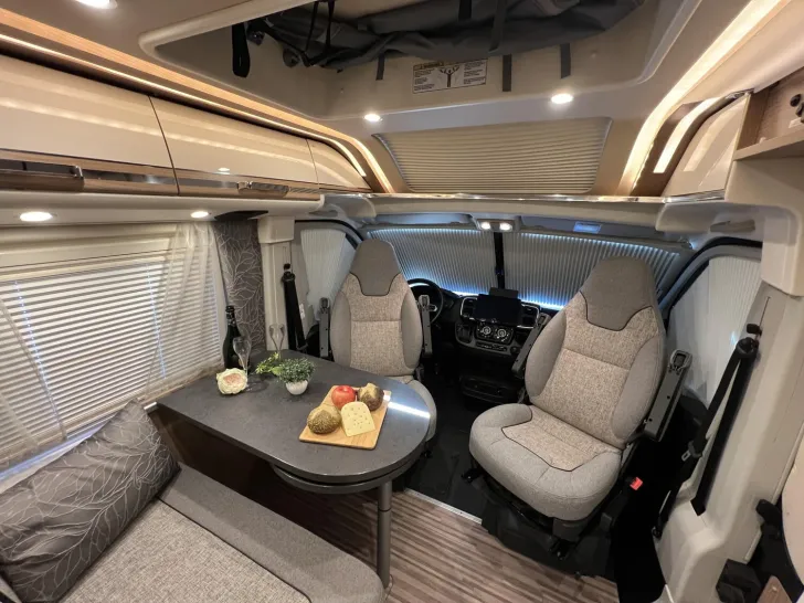 Fahrzeugbild Malibu Van family-for-4 GT 640 LE GT RB Hybrid (521) #11