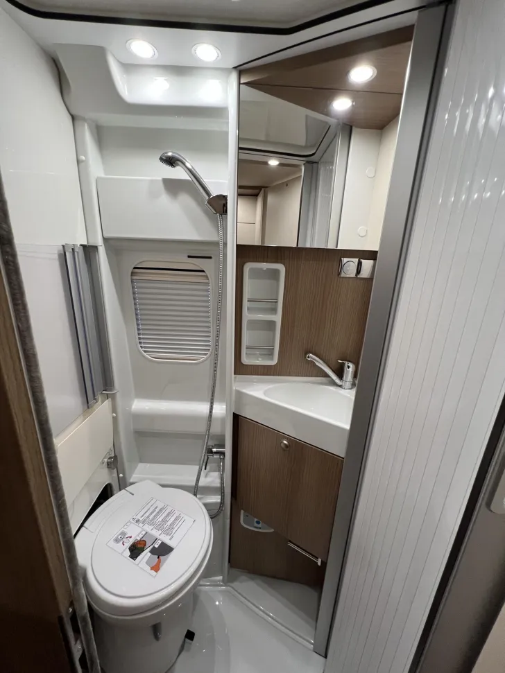 Fahrzeugbild Malibu Van family-for-4 GT 640 LE GT RB Hybrid (521) #33