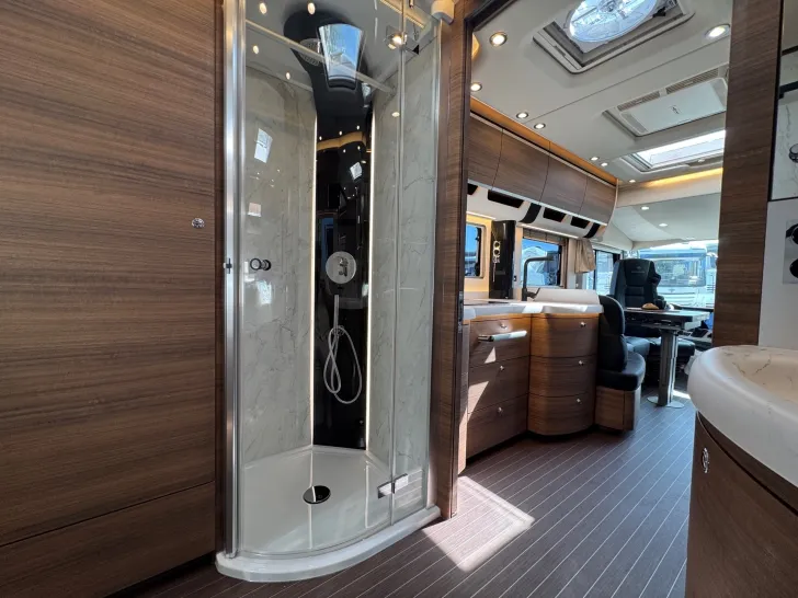 Fahrzeugbild Concorde Charisma 860 LI Facelift*Retarder*Jatoba*Nero #14