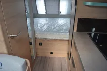 Fahrzeugbild Knaus Südwind 420 QD 60 YEARS Kühlschrank 142l #8