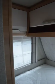 Fahrzeugbild Knaus Südwind 420 QD 60 YEARS Kühlschrank 142l #10