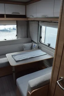 Fahrzeugbild Knaus Südwind 420 QD 60 YEARS Kühlschrank 142l #13