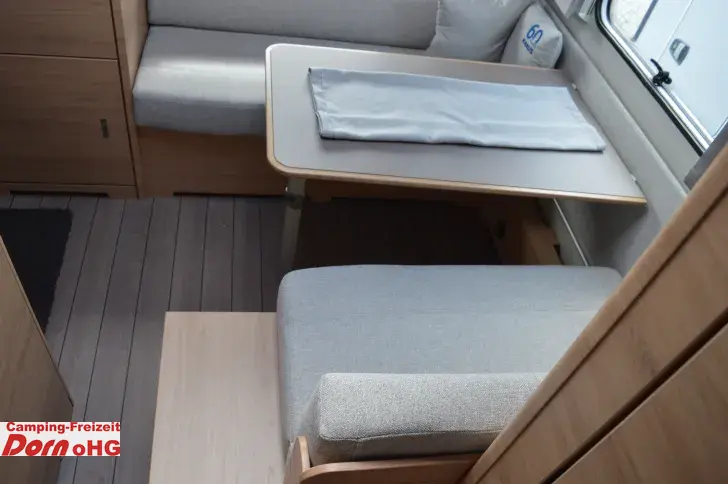 Fahrzeugbild Knaus Südwind 420 QD 60 YEARS Kühlschrank 142l #14