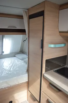 Fahrzeugbild Knaus Südwind 420 QD 60 YEARS Kühlschrank 142l #16