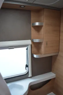 Fahrzeugbild Knaus Südwind 420 QD 60 YEARS Kühlschrank 142l #18