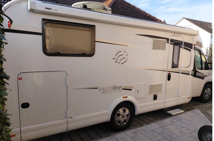 Fahrzeugbild Knaus Sky TI 700 MEG Silver Selection #2