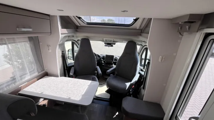 Fahrzeugbild Carado T 338 #6