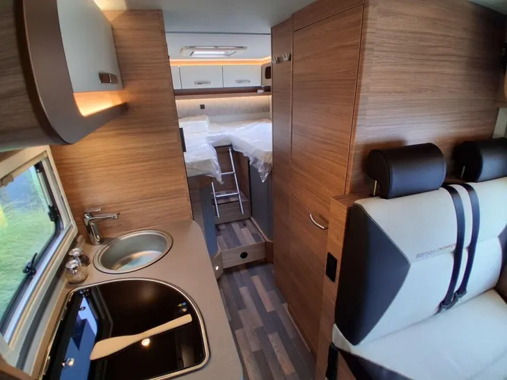 Fahrzeugbild Weinsberg CaraCompact EDITION PEPPER 600 MEG #18