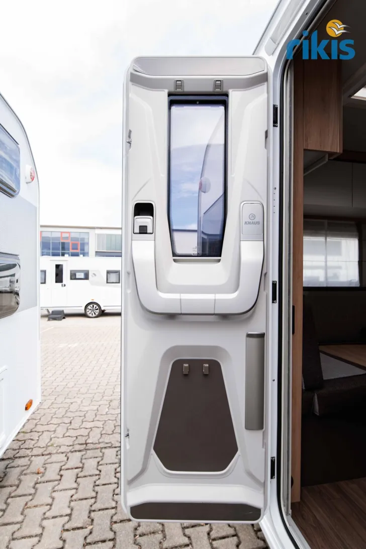 Fahrzeugbild Knaus Sport 460 EU #11