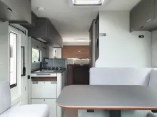 Fahrzeugbild LMC Cruiser 740 EL #8