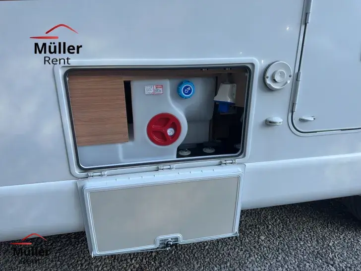 Fahrzeugbild Weinsberg CaraCompact EDITION PEPPER 600 MF mit Solar #26