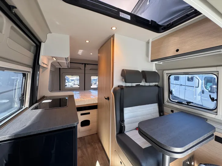 Fahrzeugbild Sunlight Camper Van Cliff 540 Adventure Edition RT Schlafdach #10