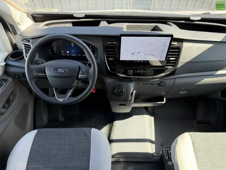 Fahrzeugbild Challenger Teilintegriert Graphite Edition 270 Smart Arctic #26