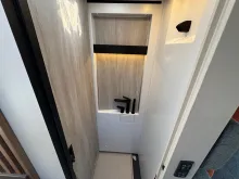 Fahrzeugbild Bürstner Signature SFT 7.1 Automatik*150Ah Li #13