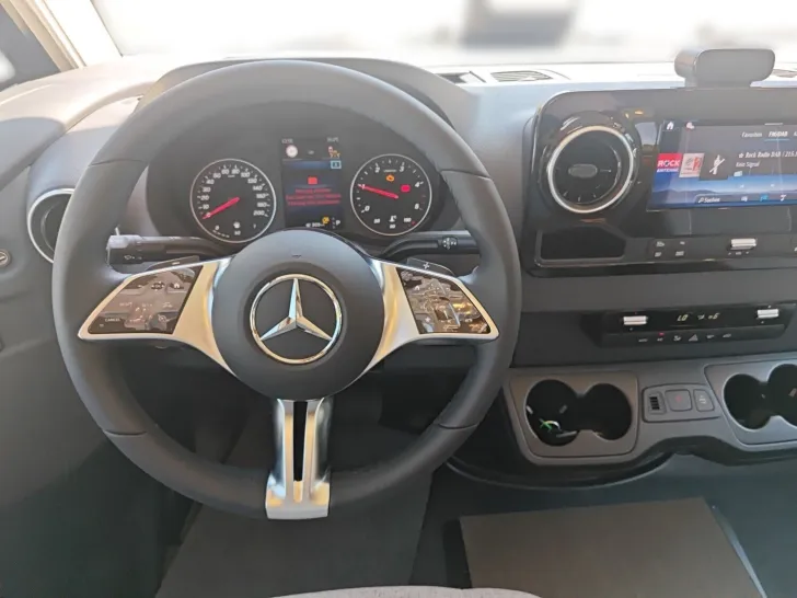 Fahrzeugbild Carthago C2-tourer I 141 KB LE comfort Mercedes #8