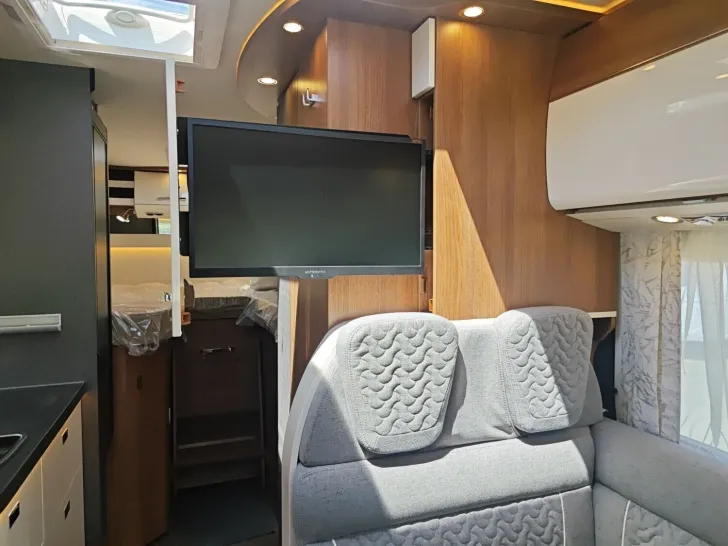 Fahrzeugbild Carthago C2-tourer I 141 KB LE comfort Mercedes #20