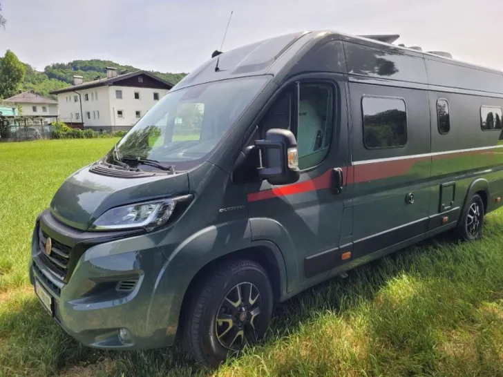 Fahrzeugbild Pilote Van V630J #1