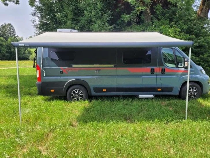 Fahrzeugbild Pilote Van V630J #5