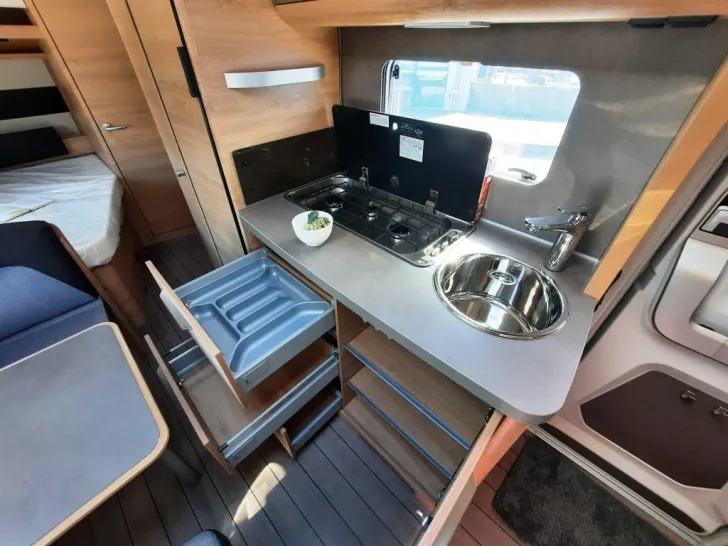 Fahrzeugbild Knaus Südwind 540 FDK Black Selection Verfüg./Sparen Sie 5.506,- € #12