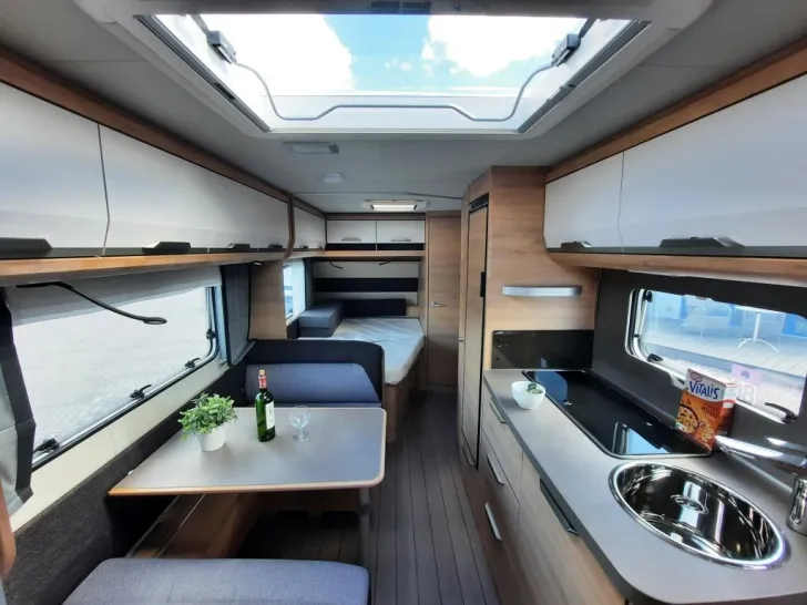 Fahrzeugbild Knaus Südwind 540 FDK Black Selection Verfüg./Sparen Sie 5.506,- € #4