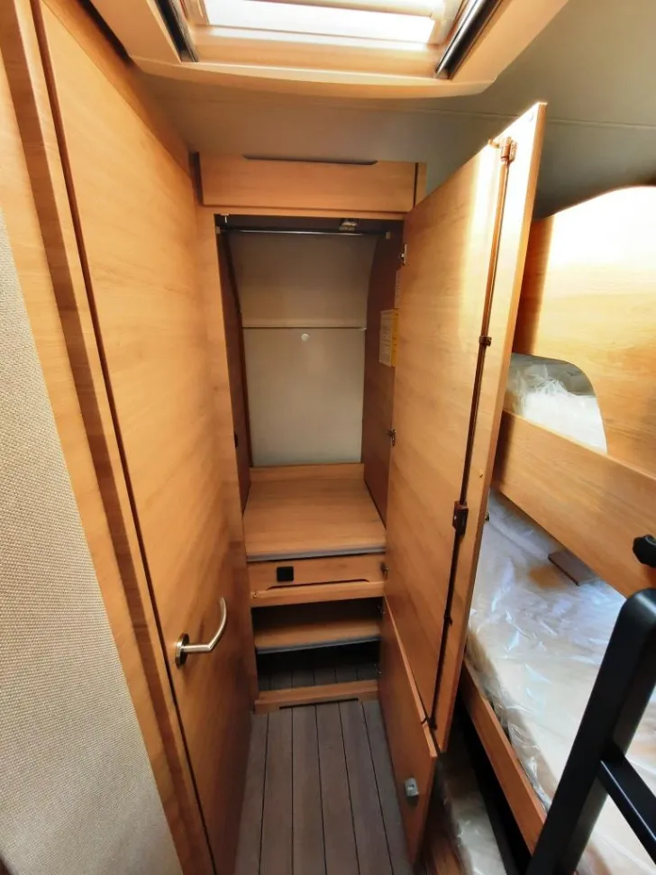 Fahrzeugbild Knaus Südwind 500 QDK 60 Years Verfüg./Sparen Sie 7.951,- € #21