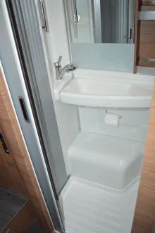 Fahrzeugbild Knaus Van TI 640 MEG VANSATION MAN Alde-Warmwasserheizung #20