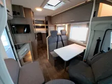 Fahrzeugbild Carado T 328 Pro+, Automatik, LTE, TV, Solar, 3. Bett #11