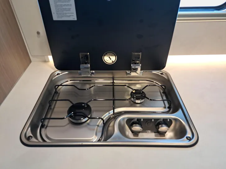 Fahrzeugbild Carado T 328 Pro+, Automatik, LTE, TV, Solar, 3. Bett #17