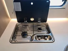 Fahrzeugbild Carado T 447 Pro+, Solar, LTE, TV, 3. Bett, Combi 6 E #18