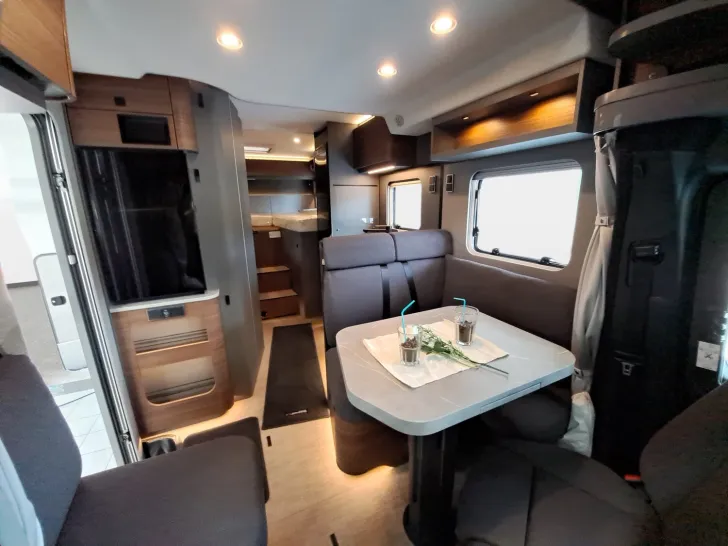 Fahrzeugbild Hymer B-Klasse MC T 600 Premium-Line, Arktis, Hubbett #11