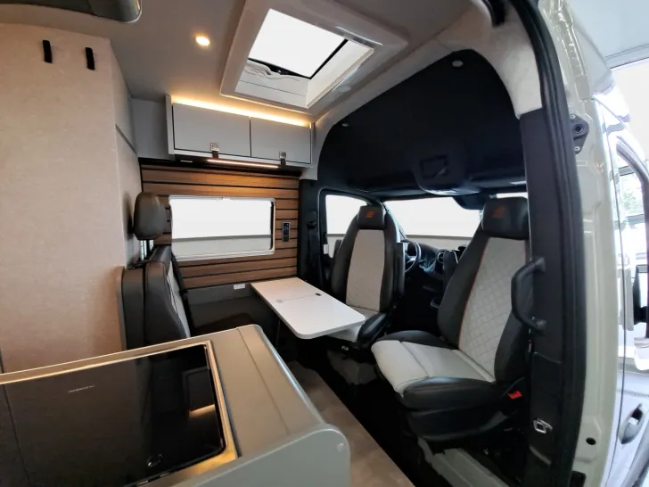 Fahrzeugbild Hymer Grand Canyon S CrossTrail 700 #12