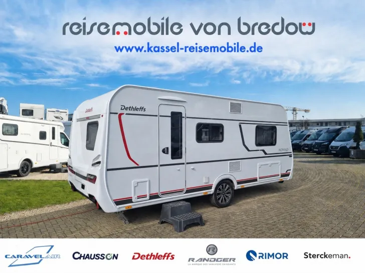 Fahrzeugbild Dethleffs Nomad 490 EST Einzelbetten mit Heckbad #1