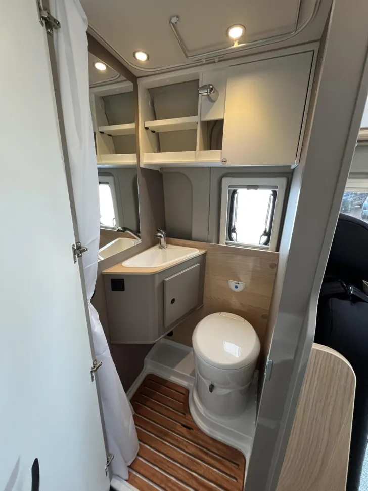 Fahrzeugbild LMC Innovan Pure 540 #12