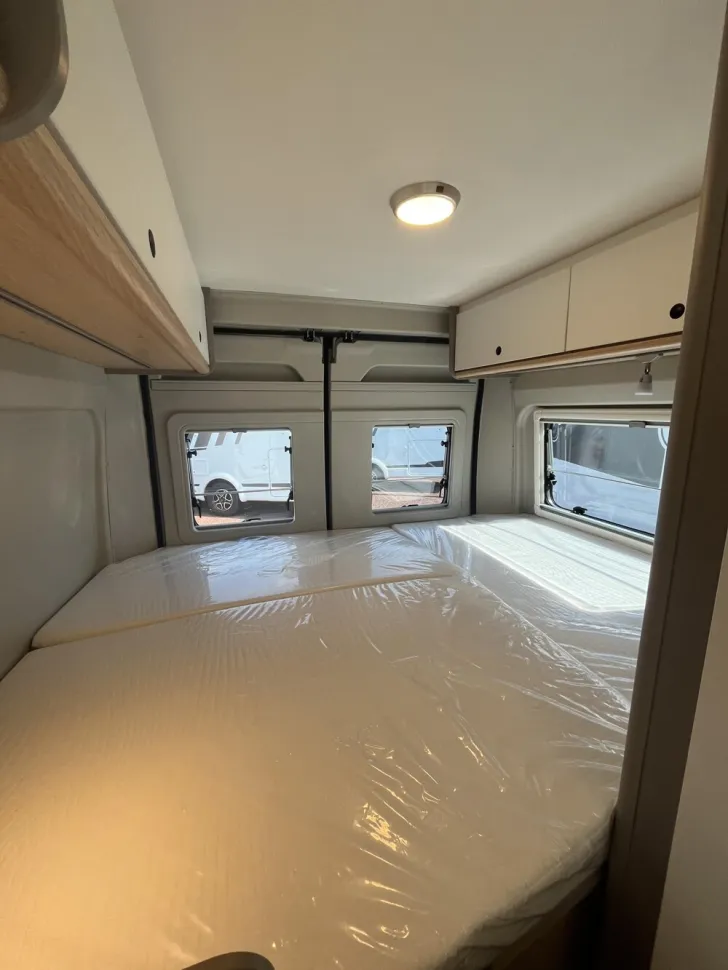 Fahrzeugbild LMC Innovan Pure 600 #11