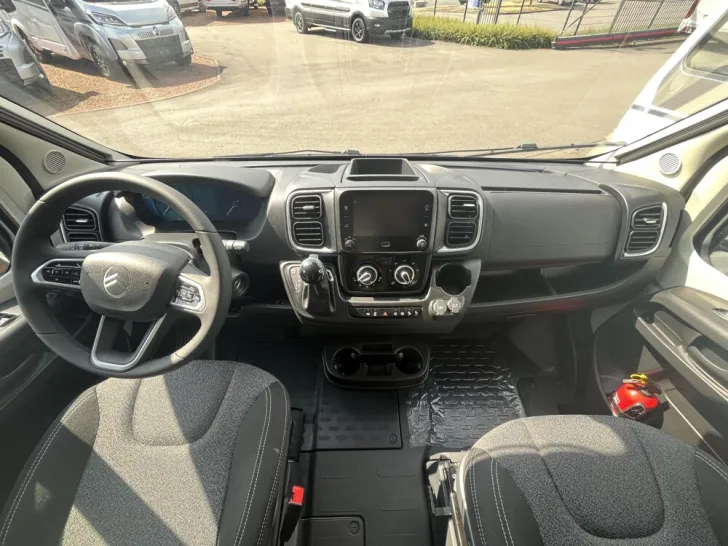 Fahrzeugbild LMC Innovan Pure 600 #13