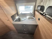 Fahrzeugbild Weinsberg CaraSuite EDITION SPICY 650 MF Automatikgetriebe , Hubbett #18