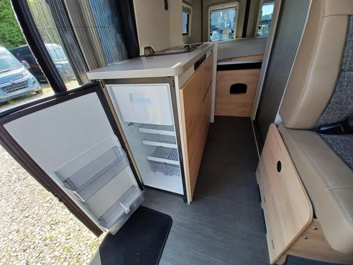 Fahrzeugbild Dethleffs Globetrail 600 S Peugeot Aufstelldach #11