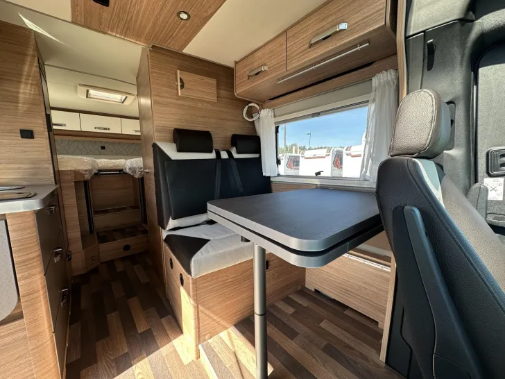 Fahrzeugbild Weinsberg CaraCompact Suite MB EDITION PEPPER 640 MEG #9