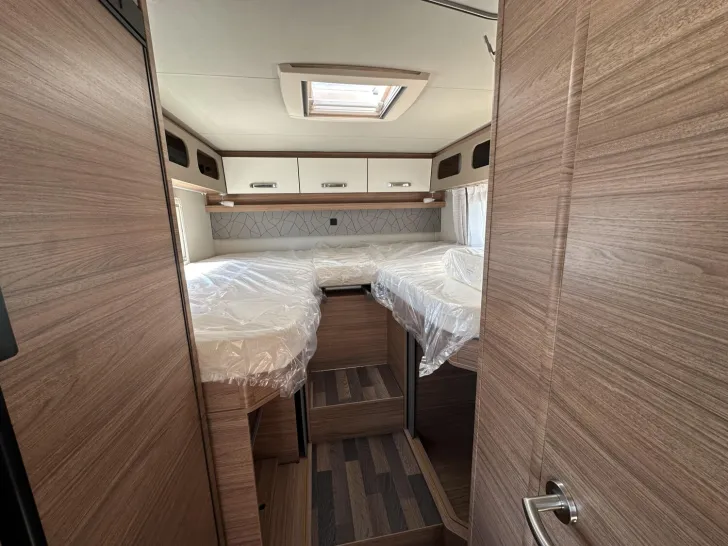 Fahrzeugbild Weinsberg CaraCompact Suite MB EDITION PEPPER 640 MEG #12