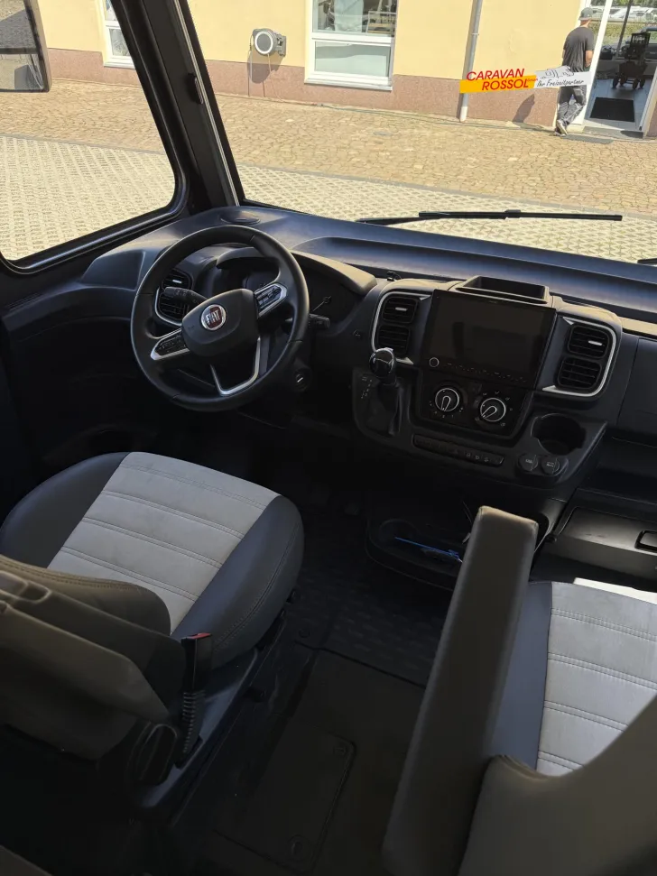 Fahrzeugbild Sunlight Adventure I 68 #7