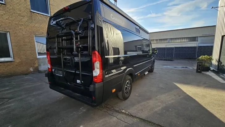 Fahrzeugbild Chausson Vans V697 Road Line Premium 160 PS Dachklima viele Pakete #3