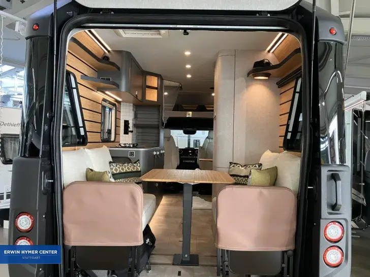 Fahrzeugbild Hymer Venture S Mercedes #8