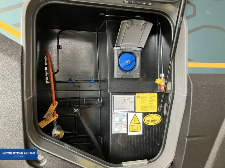 Fahrzeugbild Hymer Venture S Mercedes #9