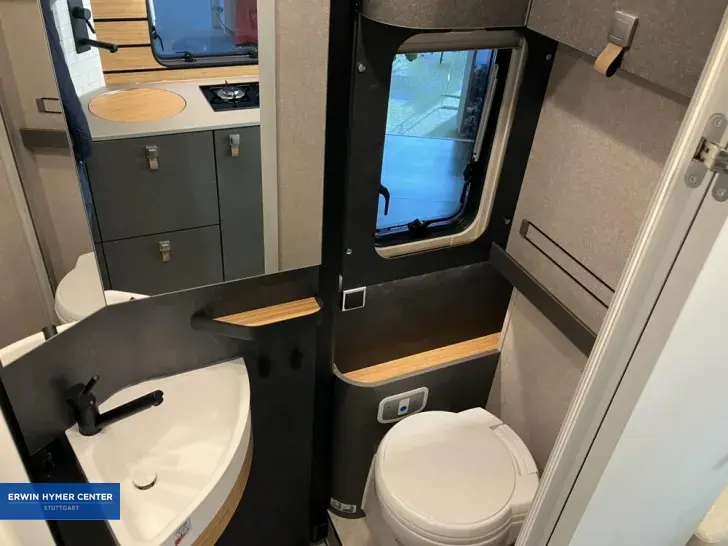 Fahrzeugbild Hymer Venture S Mercedes #14