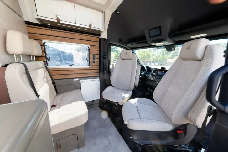 Fahrzeugbild Hymer Grand Canyon S 700 #7