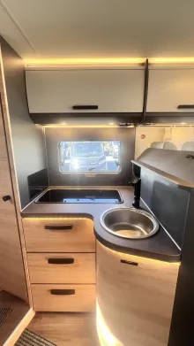 Fahrzeugbild Knaus L!VE TI 650 MF Platinum Selection TV-Paket, Automatik uvm. #12
