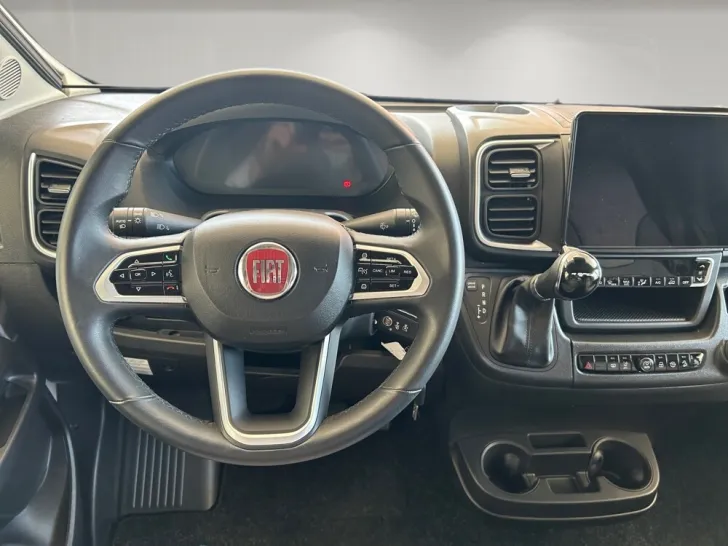 Fahrzeugbild Malibu T 490 LE #8