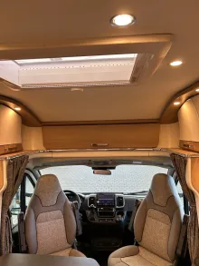 Fahrzeugbild Malibu T 490 LE #18