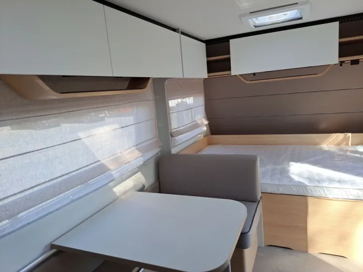 Fahrzeugbild LMC Style 490 K #7